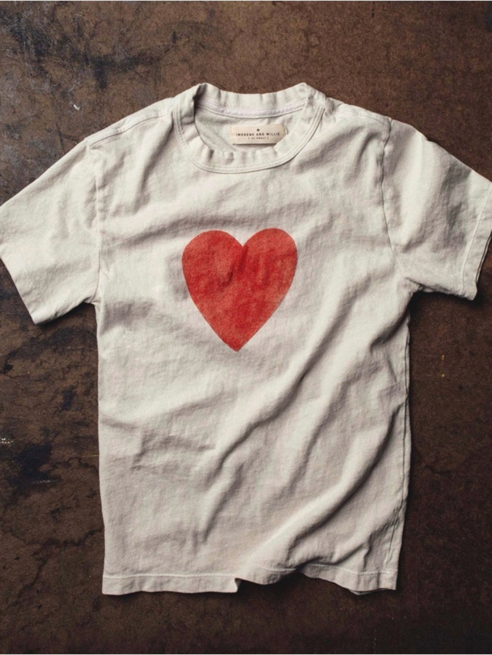 Imogene + Willie Vintage White Red Heart Tee SZ XL / small stain